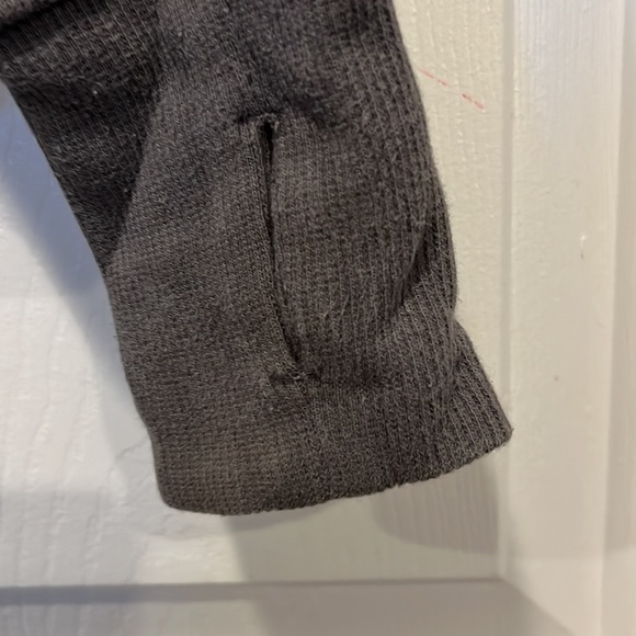 🦄Ivivva remix hoodie🦄 - Picture 4 of 9